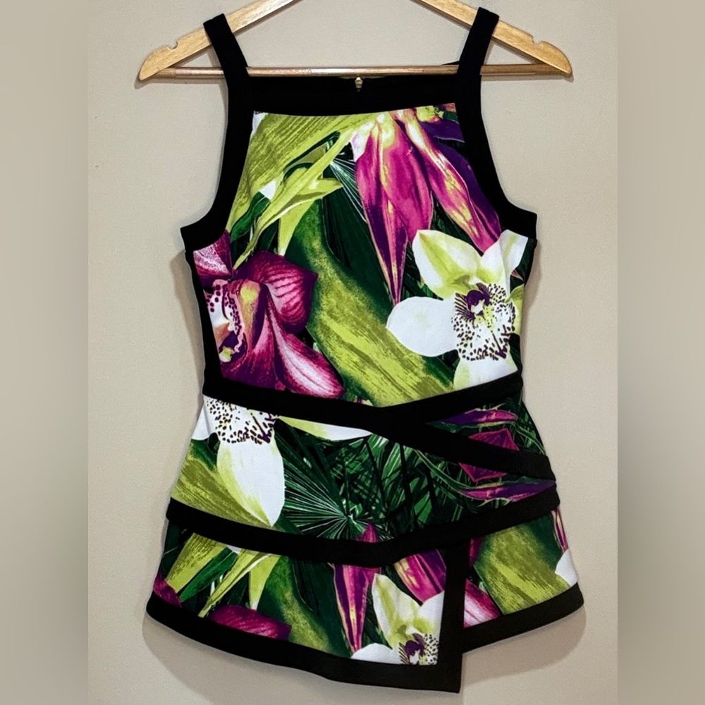 Worthington Multicolor Top with Black Accents
